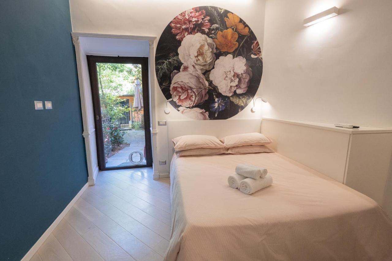 Rione Monti Studio Apt With Private Garden Roma Eksteriør bilde