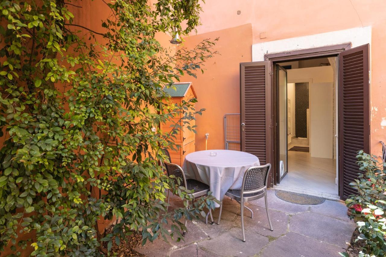 Rione Monti Studio Apt With Private Garden Roma Eksteriør bilde