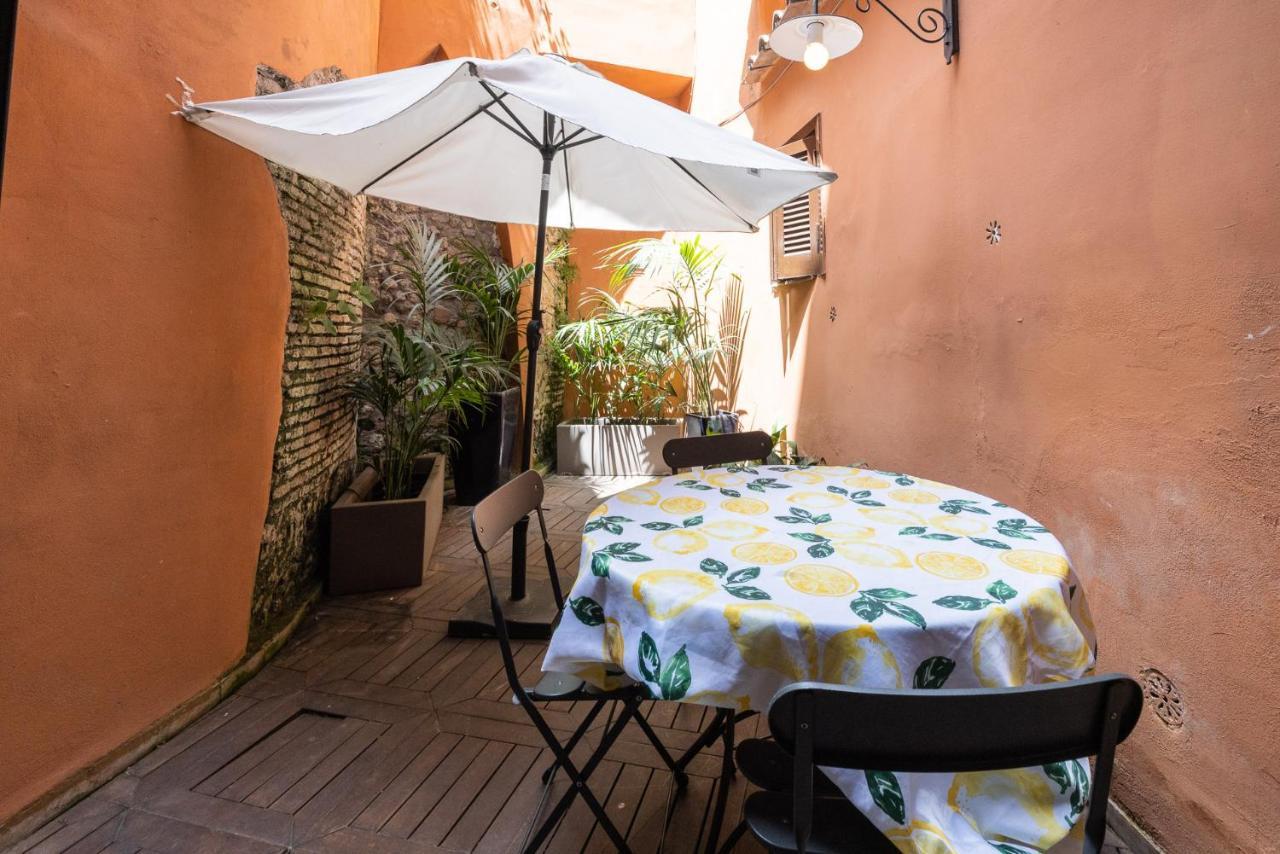 Rione Monti Studio Apt With Private Garden Roma Eksteriør bilde
